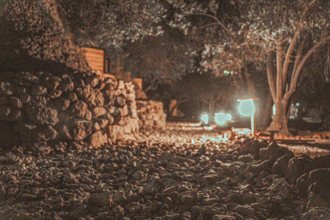 Hobbit Village Dana Buitenkant foto